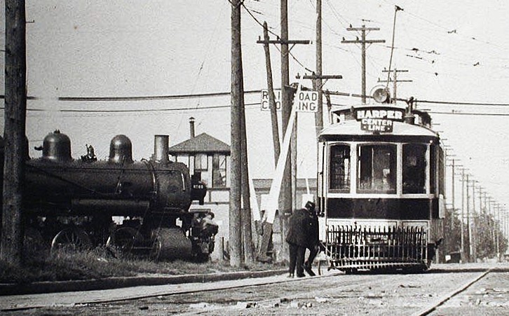 Harper Avenue Belt Line Crossing