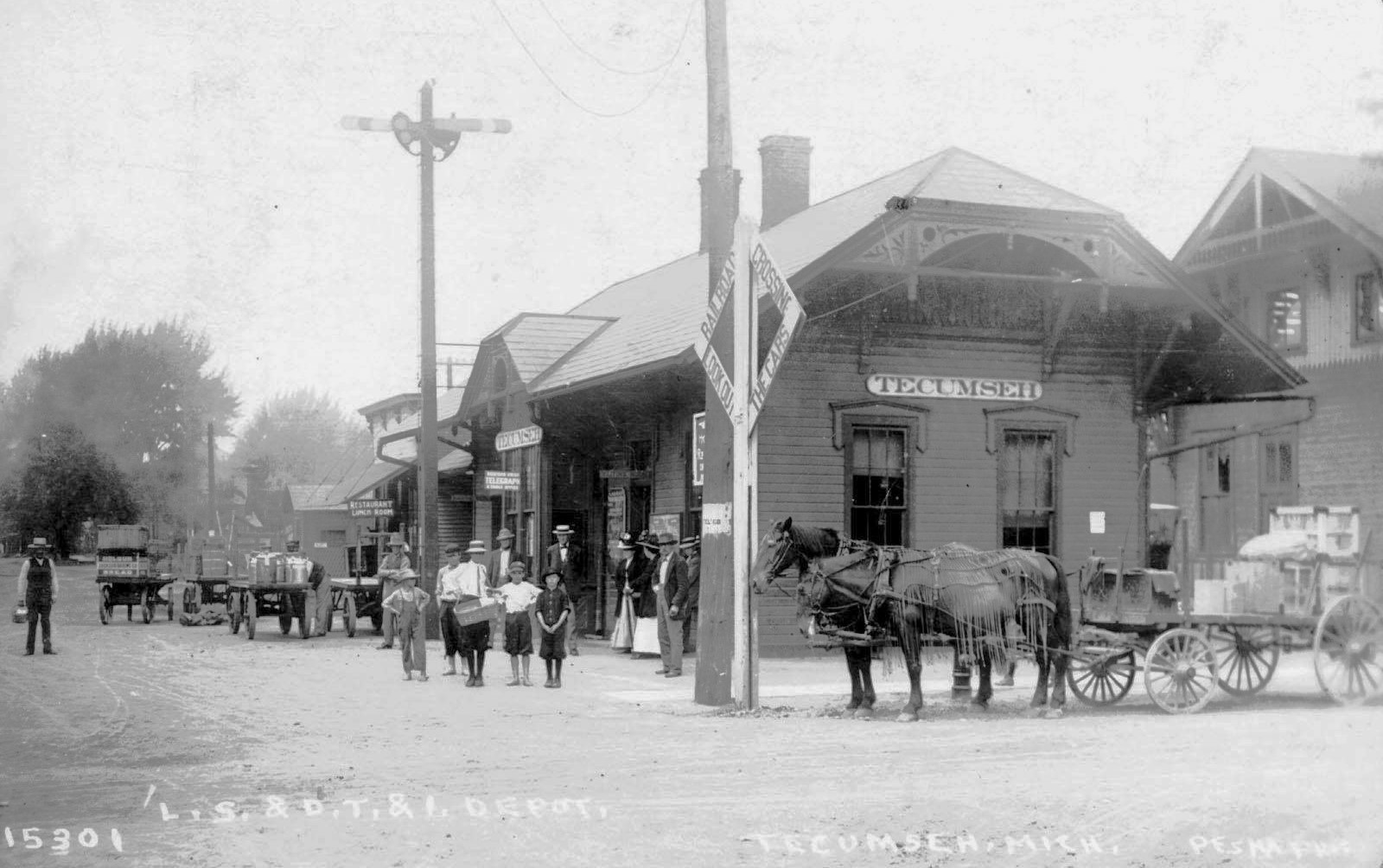 Tecumseh Junction Station